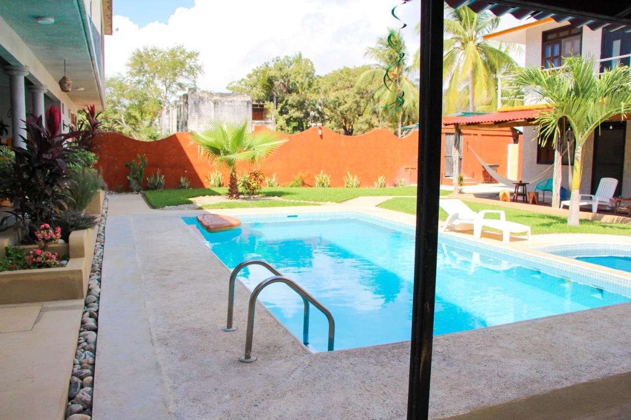 פוארטו אסקונדידו Coccoloba Guest House מראה חיצוני תמונה