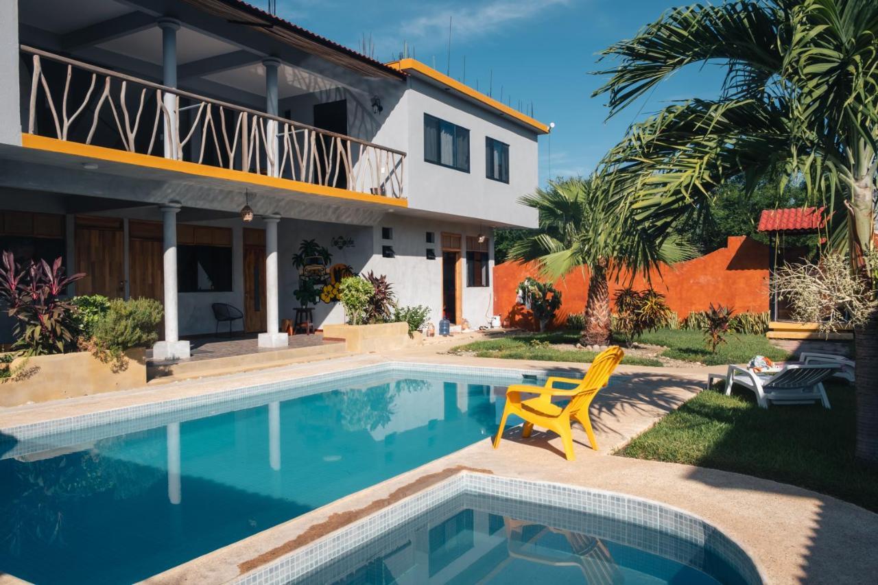 פוארטו אסקונדידו Coccoloba Guest House מראה חיצוני תמונה