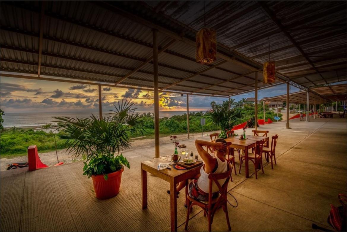 פוארטו אסקונדידו Coccoloba Guest House מראה חיצוני תמונה