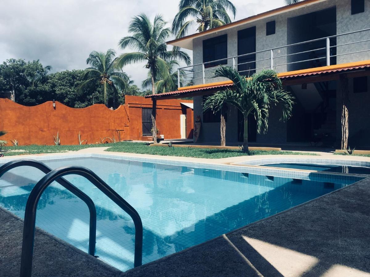 פוארטו אסקונדידו Coccoloba Guest House מראה חיצוני תמונה
